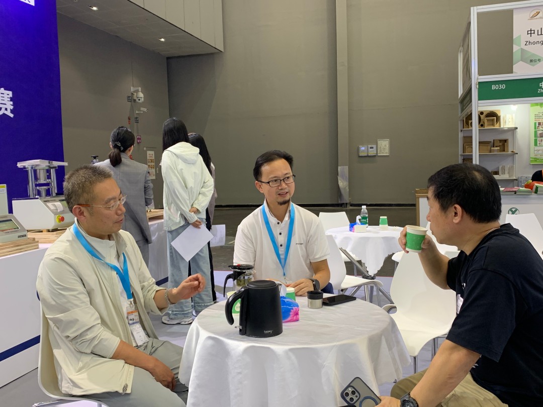 亿万28科技亮相2025中国国际瓦楞展 - 亿万28